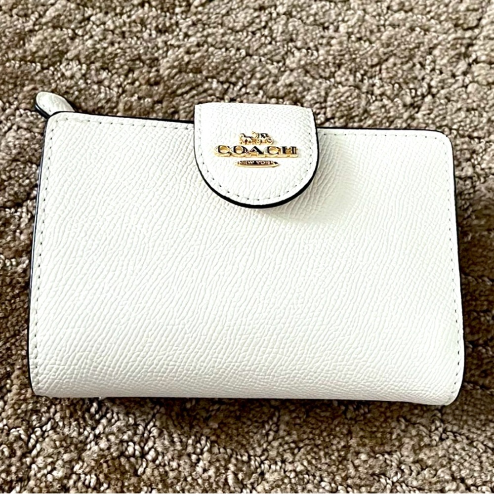 White Coach Wallet NWT